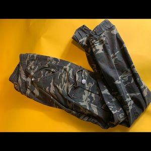 Army cargo pants